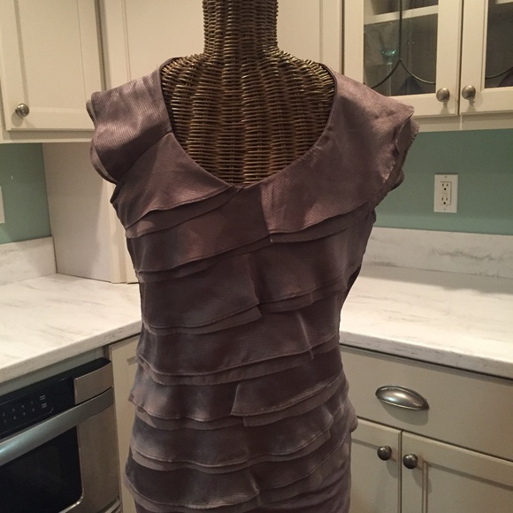 Cocoa Sleeveless Ruffled Top - Picture 4 of 5